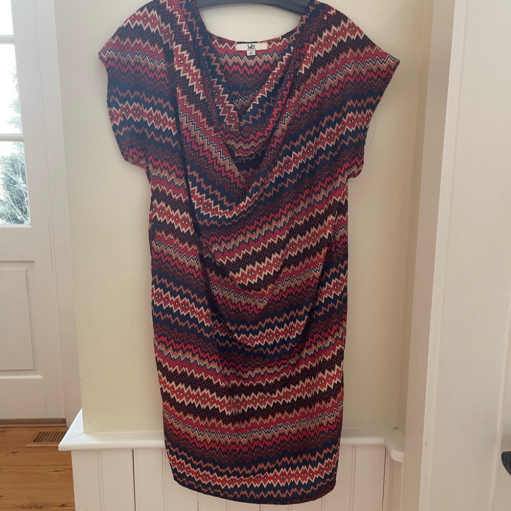Lightweight silky short dress size medium.